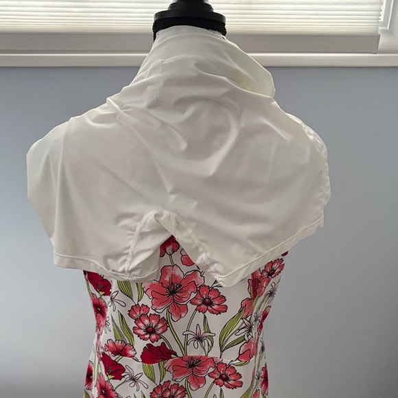 Tail Floral Sleeveless Golf Dress with Shorts - Picture 5 of 5